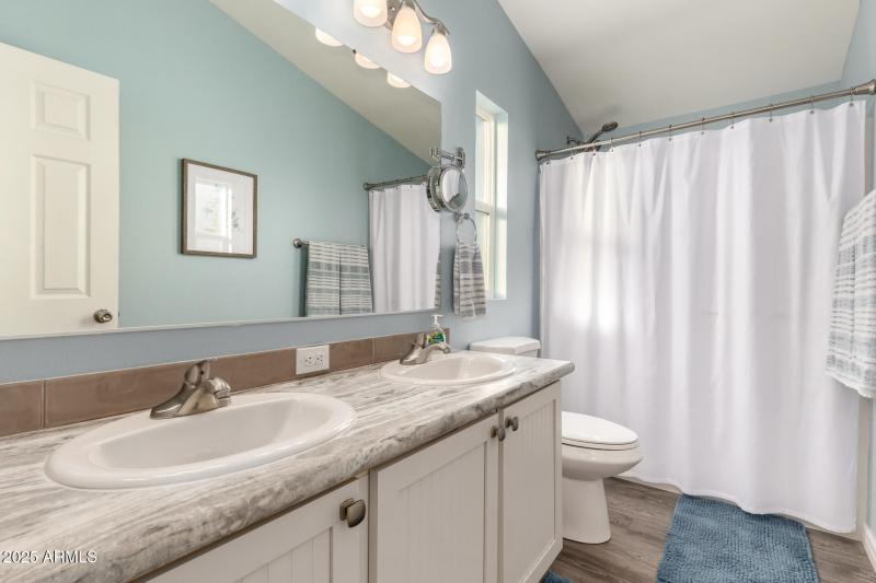 21 - University 9333 #110