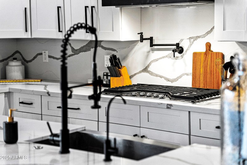 020_north_83rd-35_941