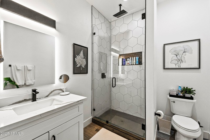 026_north_83rd-25_149