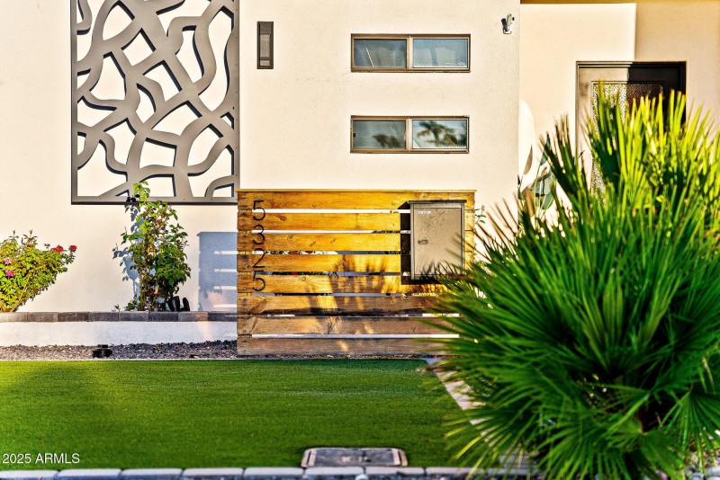 038_north_83rd-42_28