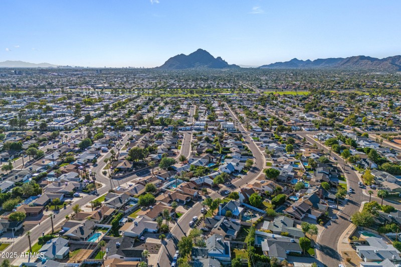 049_north_83rd-4_280