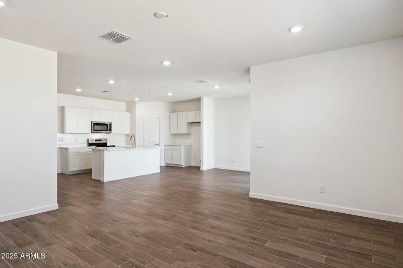 7-web-or-mls-26172-w-nancy-ln-lot-233