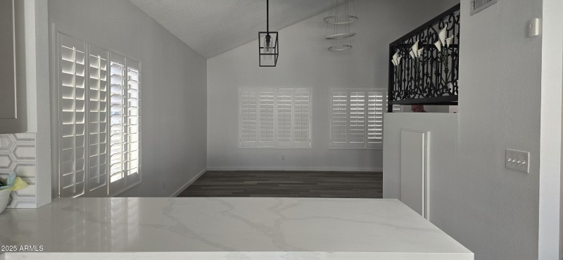 Dining room - Breakfast bar