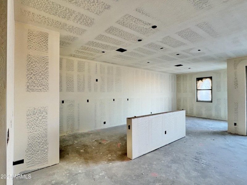 008 Kitchen