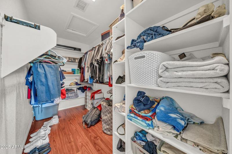 Walk-in closet