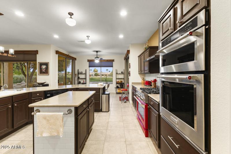 18-Kitchen
