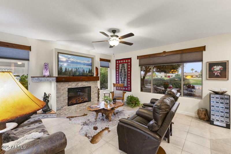 22-Family-Room