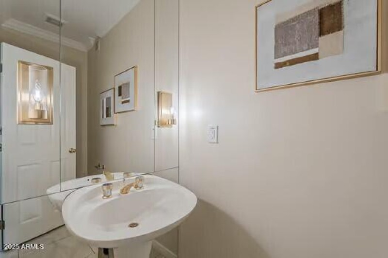 Powder Room