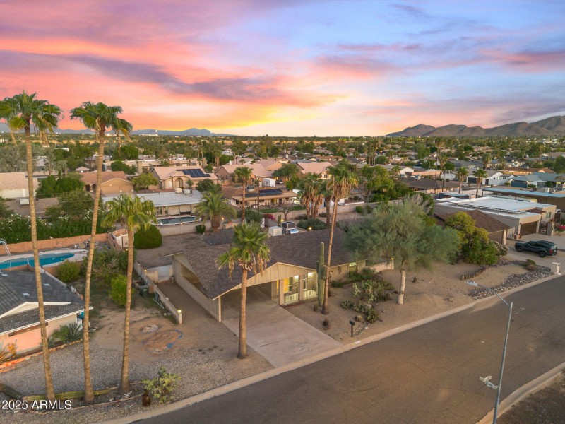 Wonderful location in the valley!