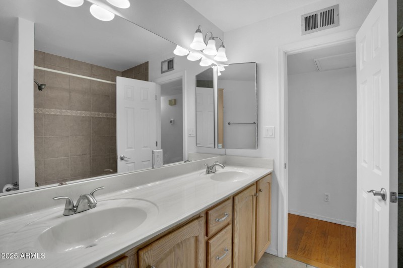 Full second bathroom