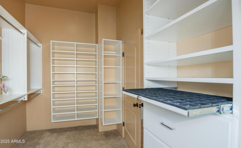 Jewelry storage