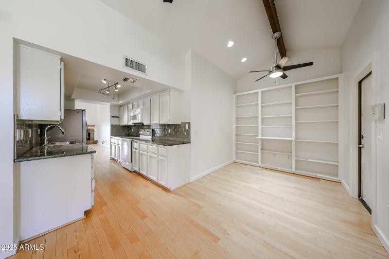 Eat in kitchen or office area