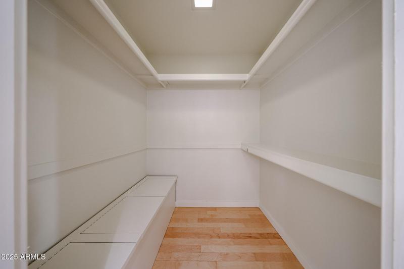 Priamary walk in closet