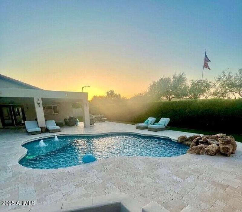 14855-n-47th-st-phoenix-az-building-phot