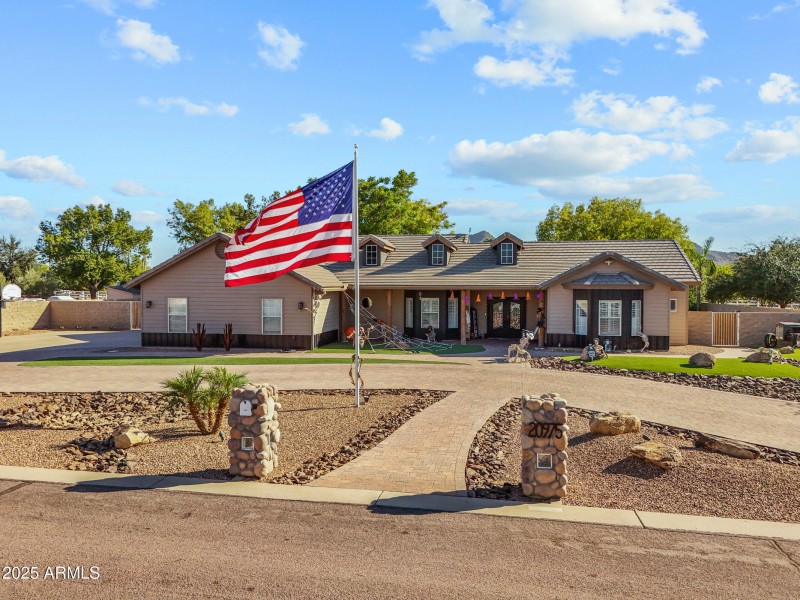 20975 E Excelsior Ave-1