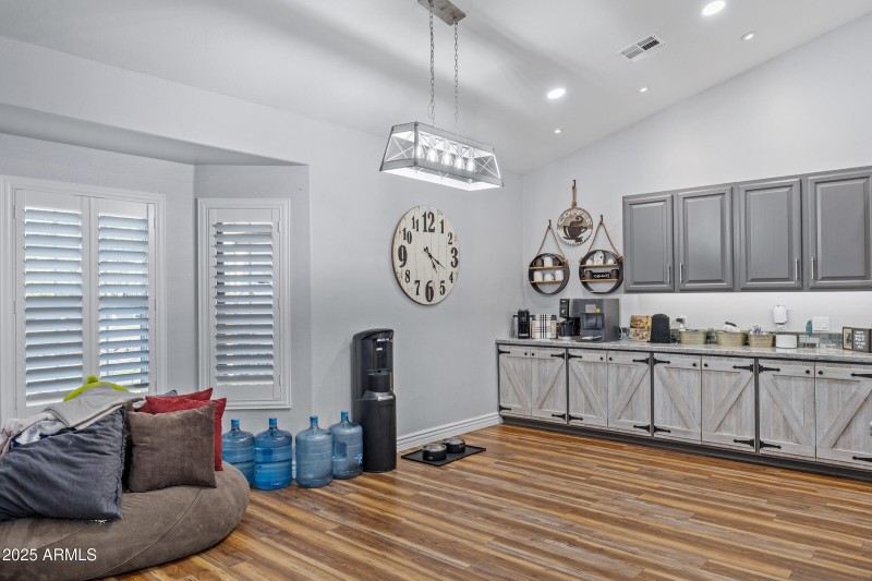 20975 E Excelsior Ave-12