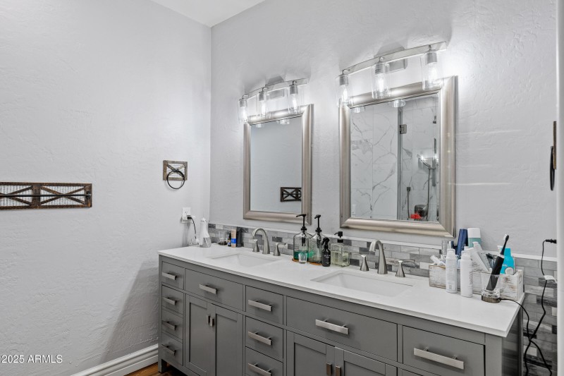 20975 E Excelsior Ave-22