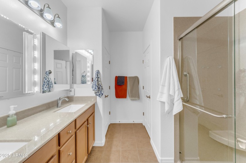 Primary bath