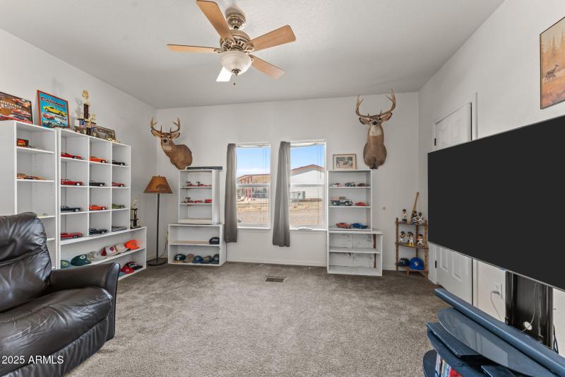 Guest Bedroom #4