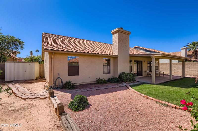 1034 E Encinas Avenue - Web Quality - 02