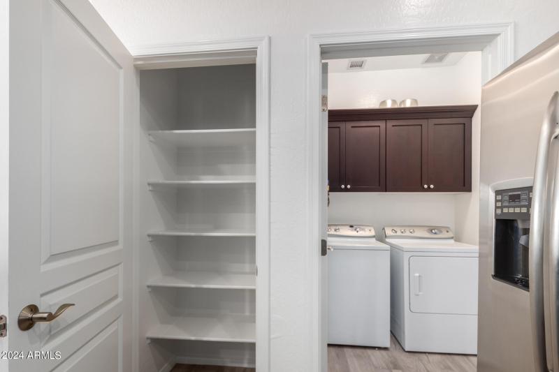 0036-36 - Grayhawk #2000