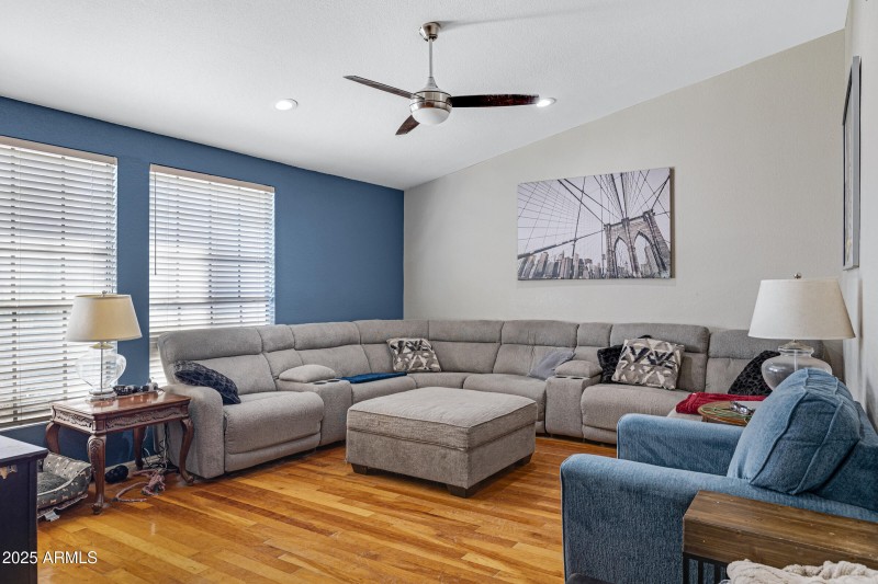 14618 S 34th Pl-9
