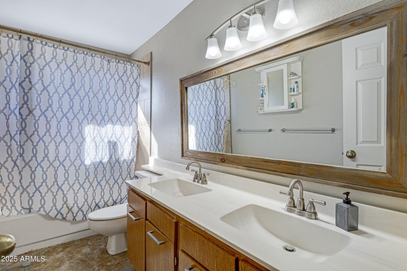 14618 S 34th Pl-14