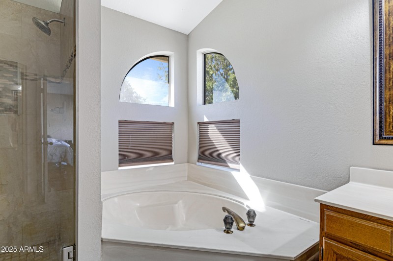 14618 S 34th Pl-21