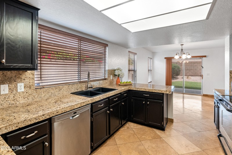 20809 N 1st Ave-52
