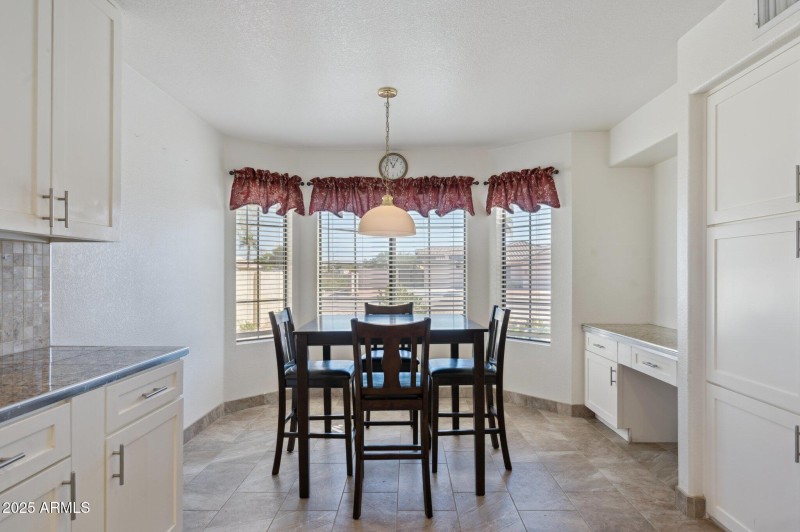 Breakfast Nook