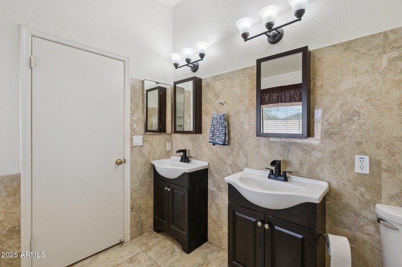 Primary Ensuite