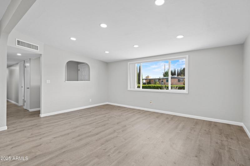 Interior - 4665 Cedar Dr-2