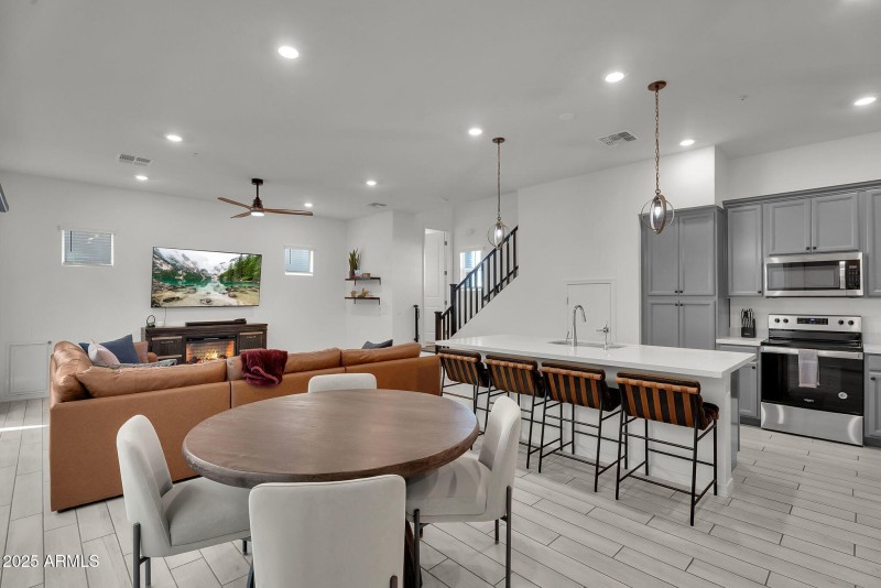 007_8-web-or-mls-aster-8_510