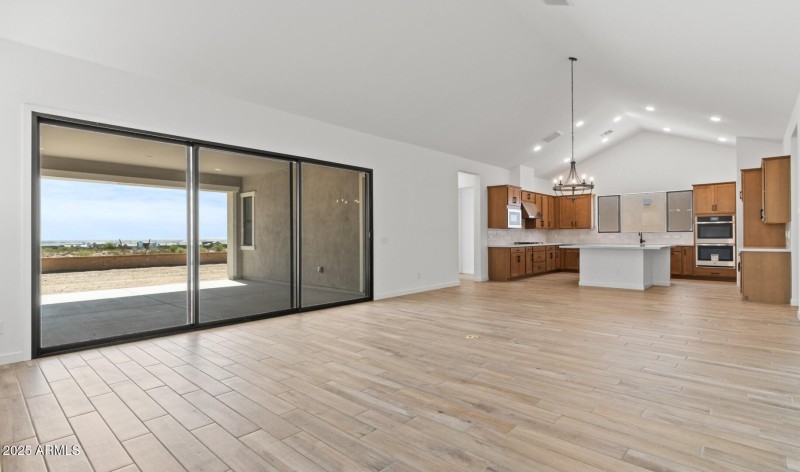 FSVV Lot #9 Great Room (3) (Large)