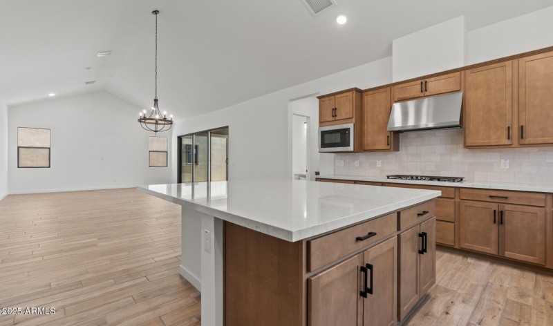 FSVV Lot #9 Kitchen (5) (Large)