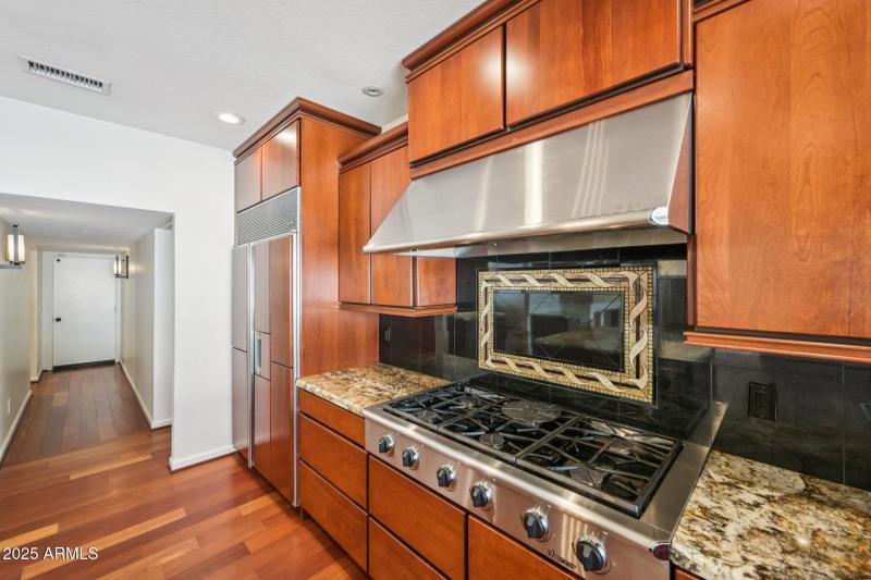 22-web-or-mls-E Cercado Ln-S0810-022