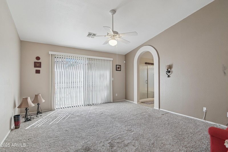 21-print-W Laurelwood Ln-S0810-021