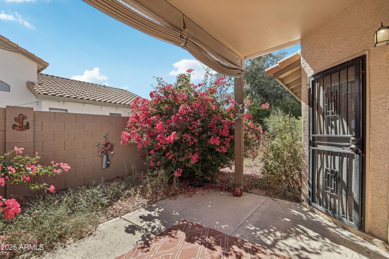 26-print-W Laurelwood Ln-S0810-026