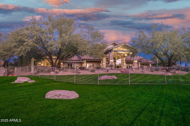 6cedcd17-e746-4c45-93ee-19029d83b5a1_rw_