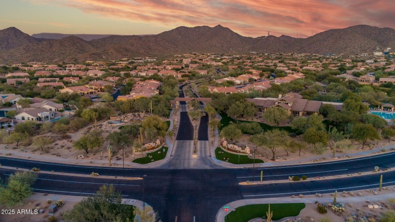 21247d29-00a0-4368-9bcc-f06497984481_rw_