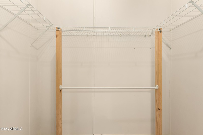 25 - Montanoso 22615