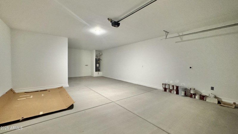 003 3 car tandem garage