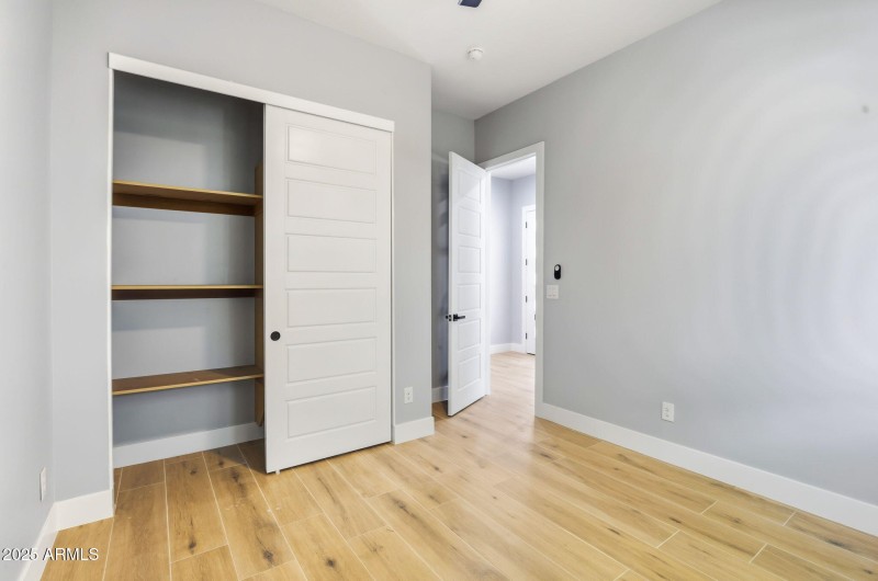 11-web-or-mls-415 S Robert Rd Tempe, AZ