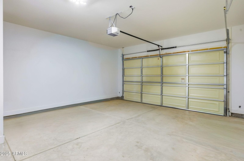 12-web-or-mls-415 S Robert Rd Tempe, AZ