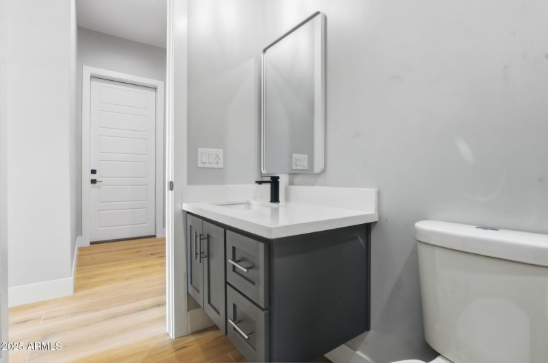 30-web-or-mls-415 S Robert Rd Tempe, AZ