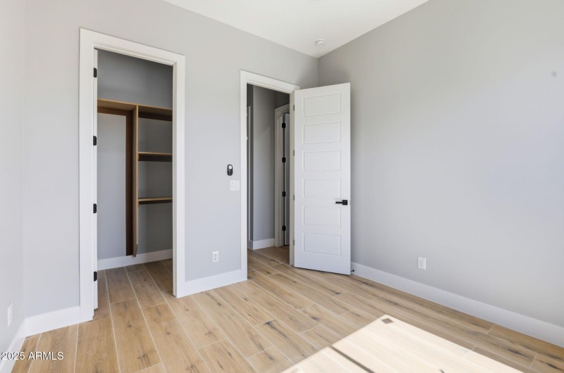 33-web-or-mls-415 S Robert Rd Tempe, AZ