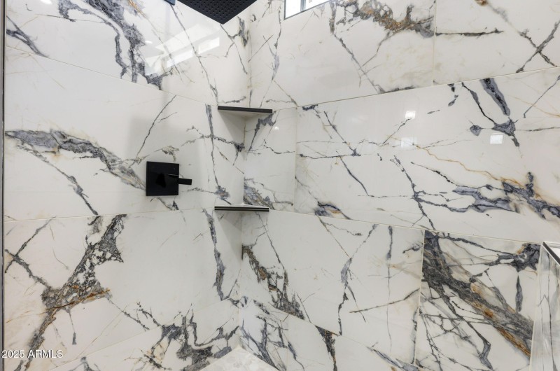 43-web-or-mls-415 S Robert Rd Tempe, AZ