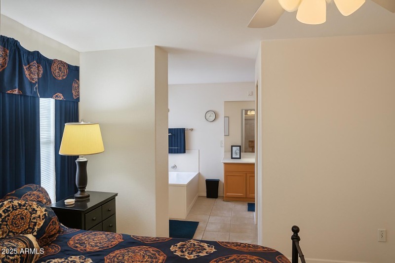 F27FF679-E0C9-40D2-8EB7-7D4F95FB89CD