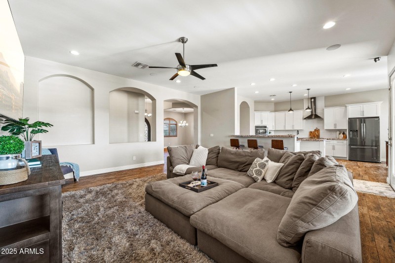 014_south_194th_street-11_652