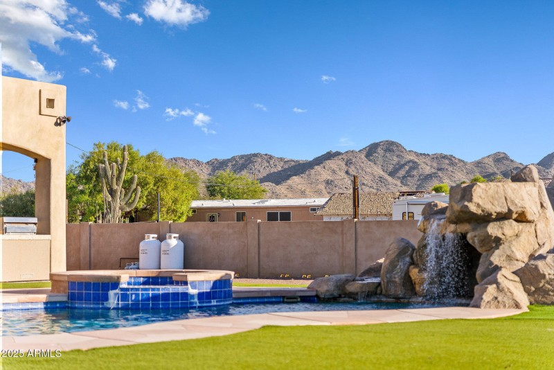 037_south_194th_street-24_455